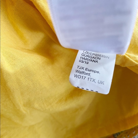 Toddler girl’s all-cotton sunflower skirt - Picture 6 of 8